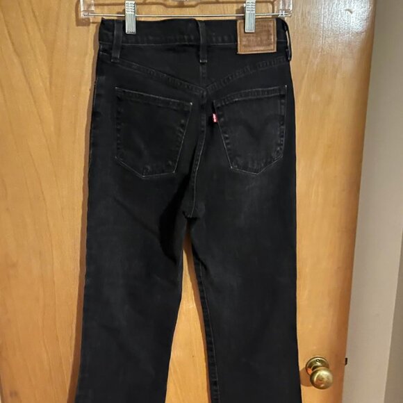 Levi's Ribcage Crop Bootcut Jean - Picture 3 of 6